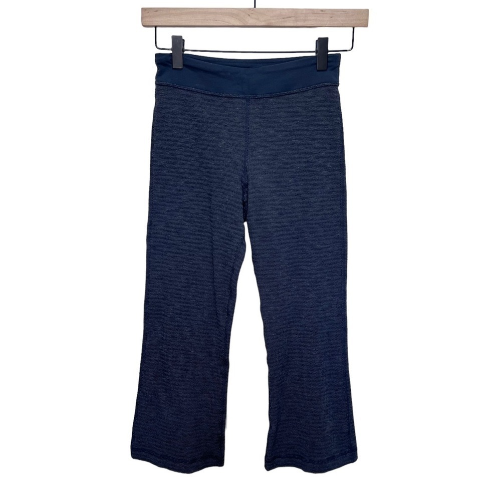 Lululemon Grey Flare Capri Pants Size 2
